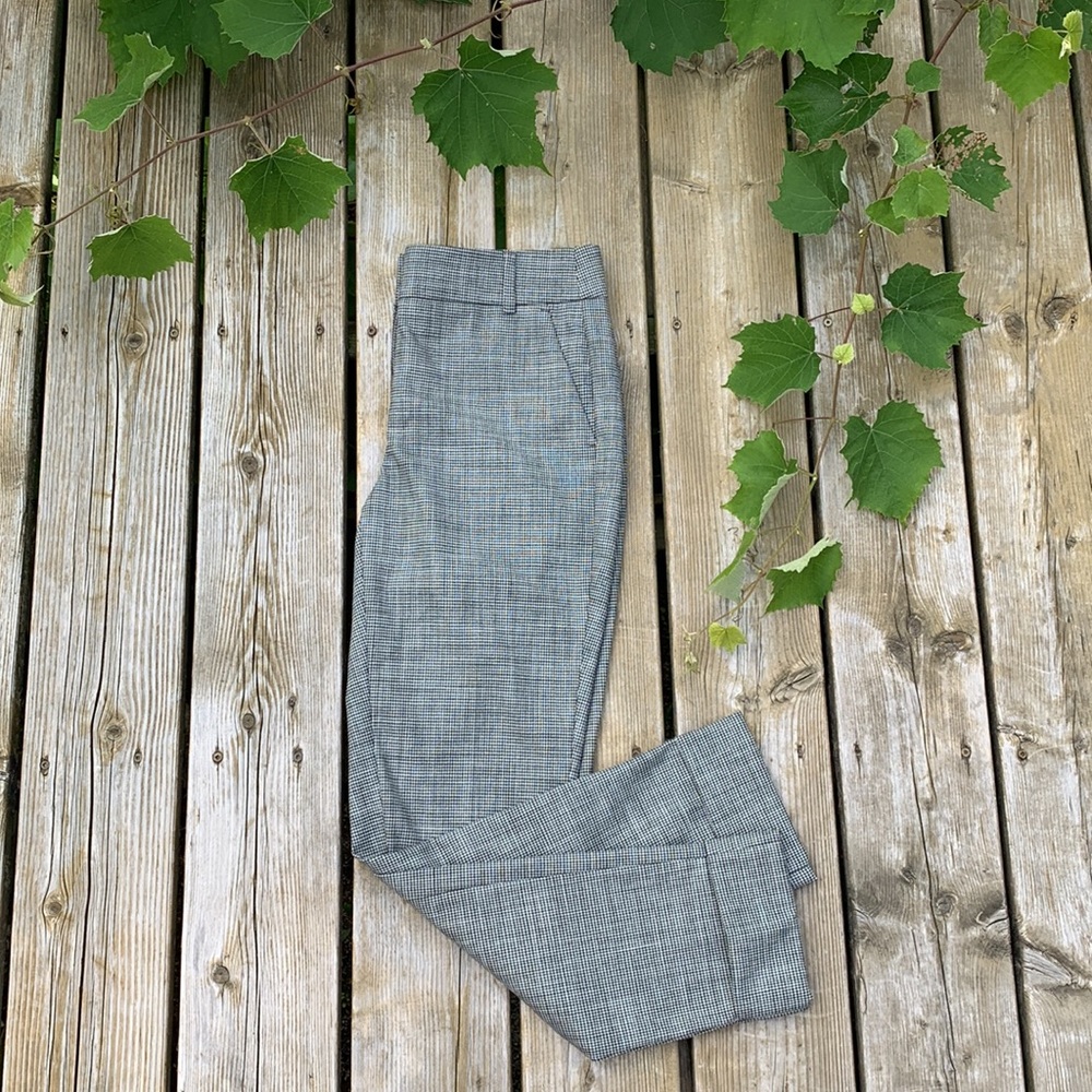 RW&CO. Gray Ankle Pants